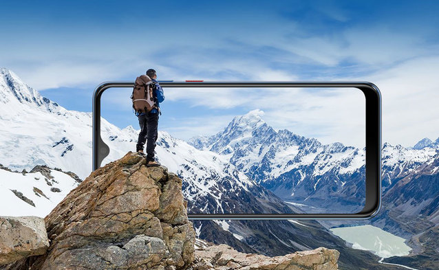 Ceny Motorola One Zoom i HTC Desire 19+ w Play