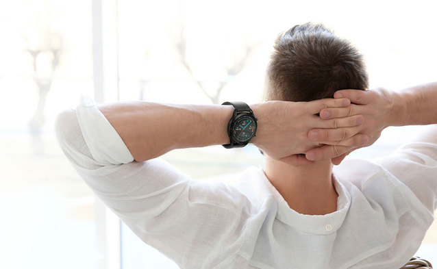 Przedsprzedaż Huawei Watch GT 2 z bezprzewodowymi słuchawki Huawei FreeLace w prezencie