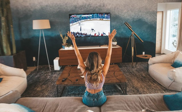 TOYA uruchamia nową telewizyjną platformę MAXX z odbiornikiem 4K