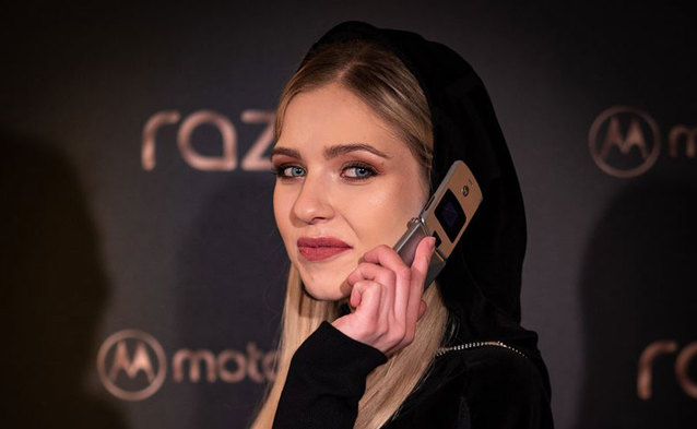 Ceny Motoroli razr w Orange