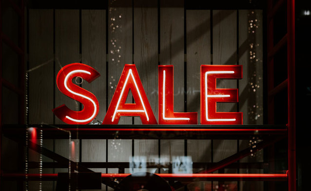 Wyprzedaż w Komputroniku