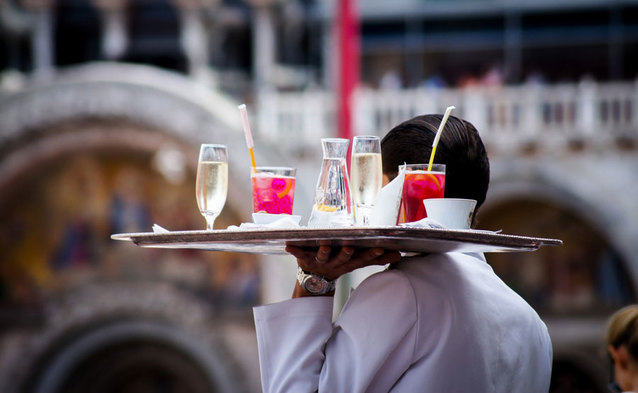 Darmowe minuty lub SMSy do UE w T-Mobile