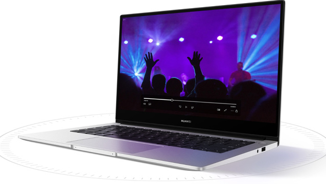 Dodatkowe 60 GB internetu za 25 zł i nowy laptop HUAWEI w ofercie Plusa