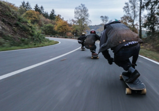 Netia utrzymuje promocyjne przyspieszenie swojego światłowodu