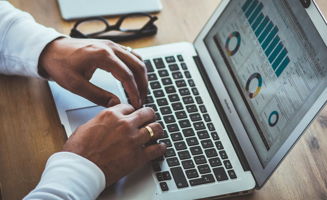 UKE - wzrosty ruchu w sieciach stacjonarnych i mobilnych są ogromne