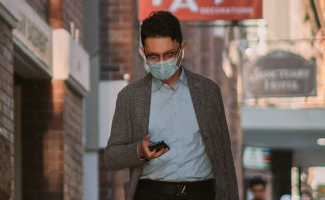 Najnowsze prognozy IDC - w Polsce w tym roku spadki na rynku smartfonów, tabletów i komputerów