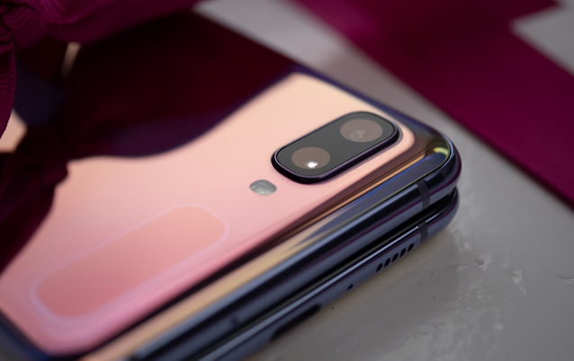 W segmencie premium nie ma bardziej oryginalnej konstrukcji 