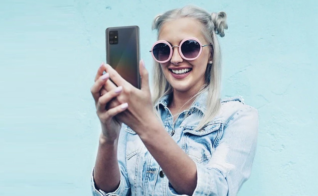 Funkcje z Galaxy S20 w A51 i A72 - ruszyła aktualizacja