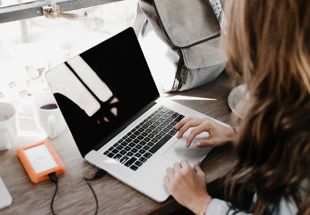 Play Internet Stacjonarny bez umowy terminowej już za 35 zł miesięcznie