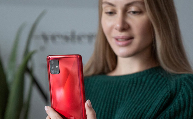 Samsungi Galaxy A51 i A71 to teraz najlepsze średniaki