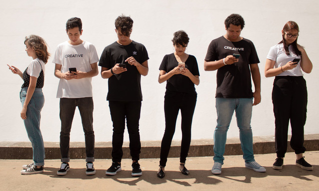 Najnowsze prognozy IDC: dostawy smartfonów spadną o prawie 10%, silny nacisk 5G w 2021 r.