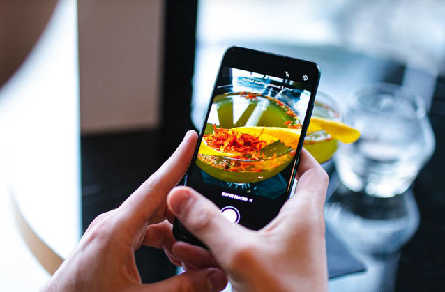 Huawei P40 lite w kolorze zielonym za 899 zł