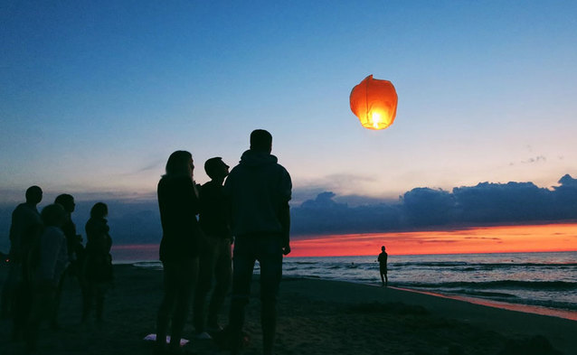 Rzecznik prasowy sieci Orange, Wojciech Jabczyński, podał dane pokazujące jak w czasie tegorocznych wakacji klienci tej sieci korzystali z usług operatora.