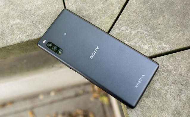 Sony Xperia L4