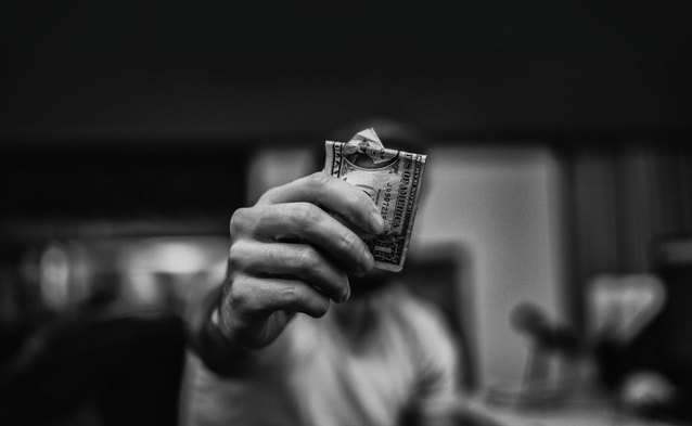 Za zakupy produktów i usług Apple można już płacić z T-Mobile