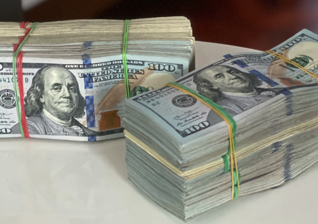 PLAY musi dopłacić kolejne miliony - teraz 26, wcześniej 36