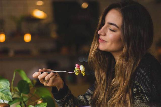 Uber Eats wprowadza płatności BLIKIEM