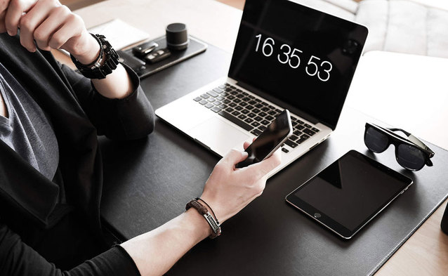 UKE: według Polaków zdalna praca działa dobrze, e-learning działa źle