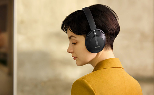 Huawei FreeBuds Studio