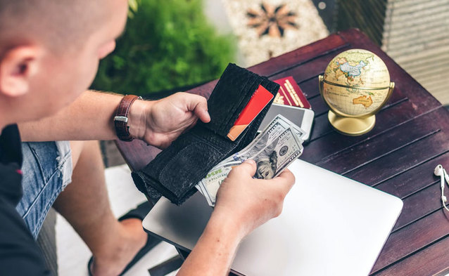 Długi należące do 2,8 mln Polaków przekroczyły 81 mld zł