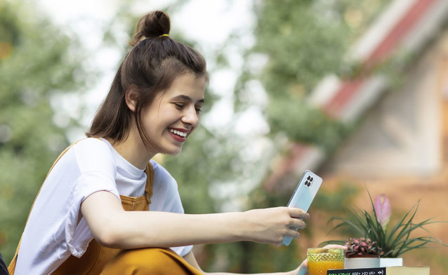 Promocje na smartfony i smartwatche OPPO z okazji Dnia Kobiet