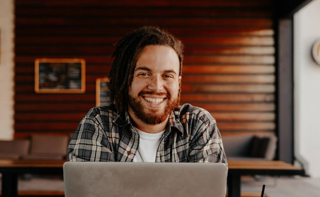 3-letnia gwarancja na laptop i jednorazowa bezpłatna naprawa ekranu smartfona w sklepie huawei.pl