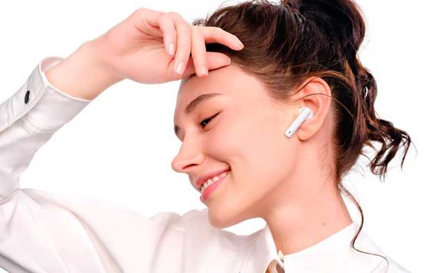 Huawei FreeBuds 4i - rozpakowanie pudełka