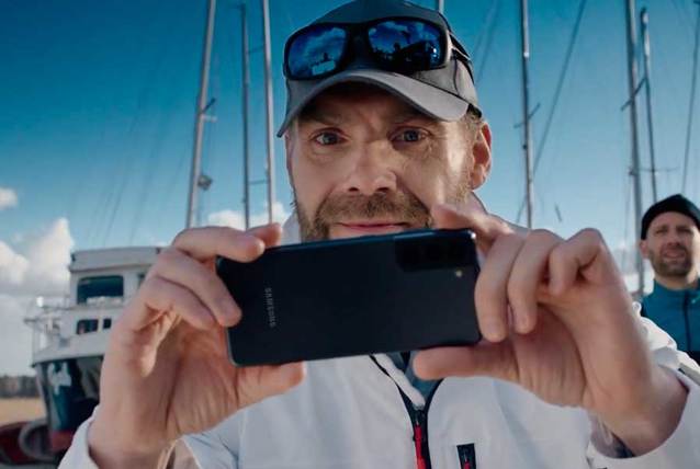 Samsung Galaxy S21 5G z trzema bezpłatnymi ratami w ofercie MagentaBIZNES