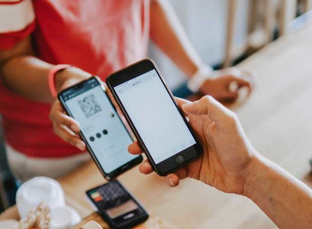 NBP chce ustawowego obowiązku akceptowania płatności gotówką