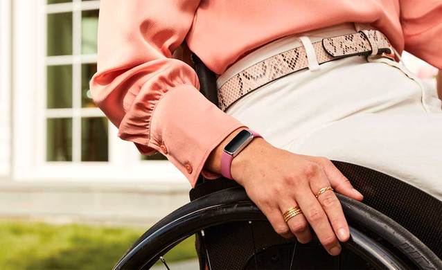 Fitbit Luxe