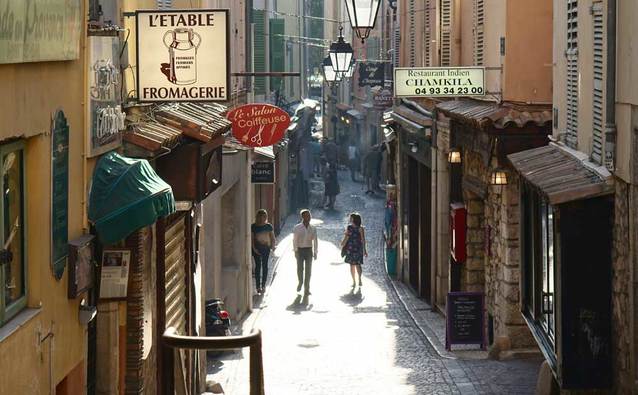 Agencja ANSES daje zielone światło dla 5G we Francji