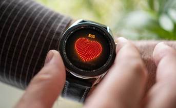 Samsung Galaxy Watch3 – nowe funkcje mierzenia ciśnienia i EKG