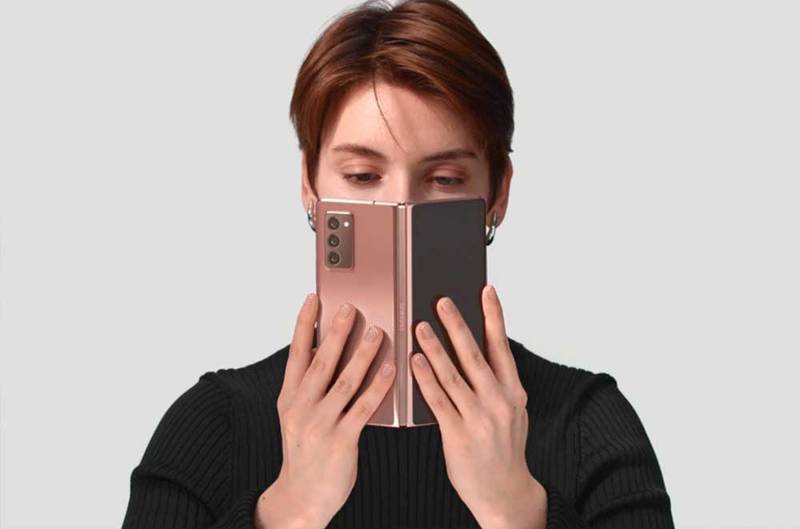 Samsung Galaxy Z Fold2 5G taniej o 1300 zł