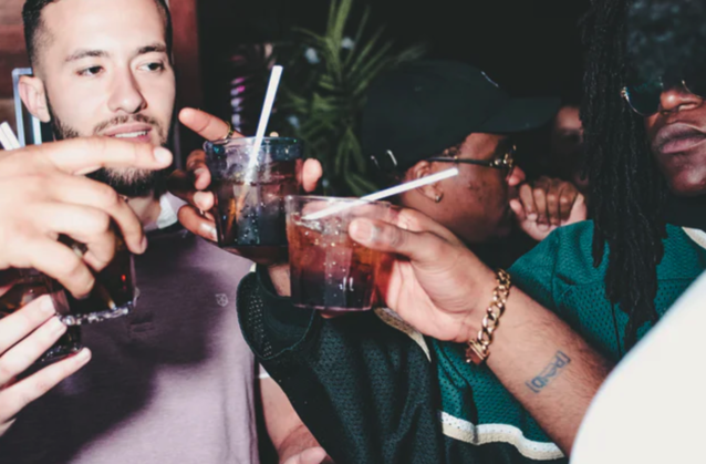 TORT STOLAT URODZINY2 PREZENT - specjalne kody dla klientów Orange Flex