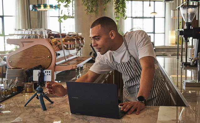 100 zł za polecanie smartfonu z serii Galaxy S21 5G