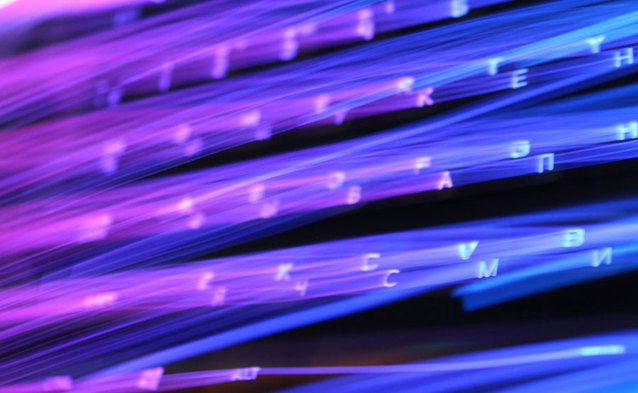 Właściciel sieci Play będzie budować światłowody w Polsce. I chce zmienić zasady gry na tym rynku