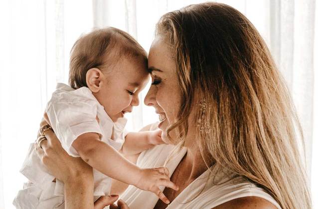 Dzień Mamy w Play - jest promocja na urządzenia bez umowy