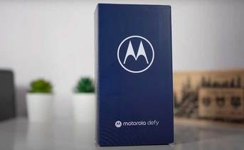 Motorola Defy w naszych rękach - wideo