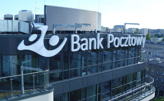 Bank Pocztowy wywalił z oferty Visę