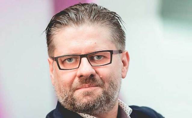 GSMARENA - wywiad z Andrzejem Gładkim z Xiaomi