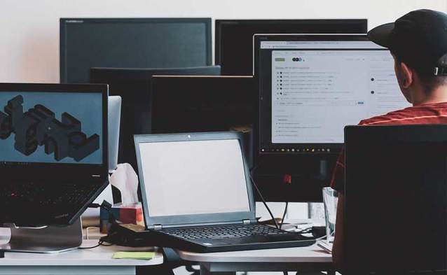 Orange Polska sprzedał 50% spółki Światłowód Inwestycje