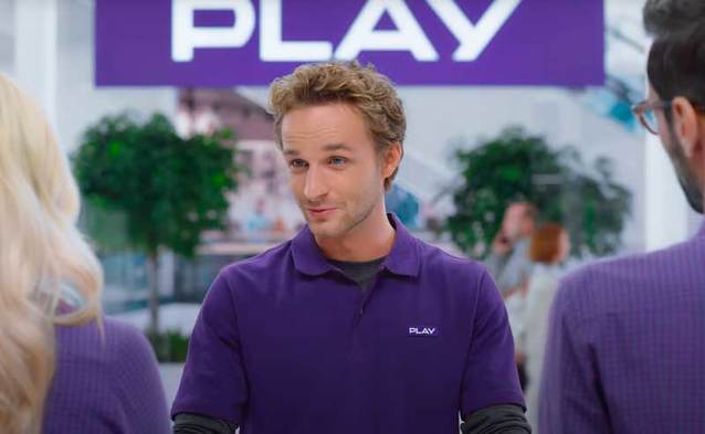 Szybki internet stacjonarny w Play - kampania reklamowa