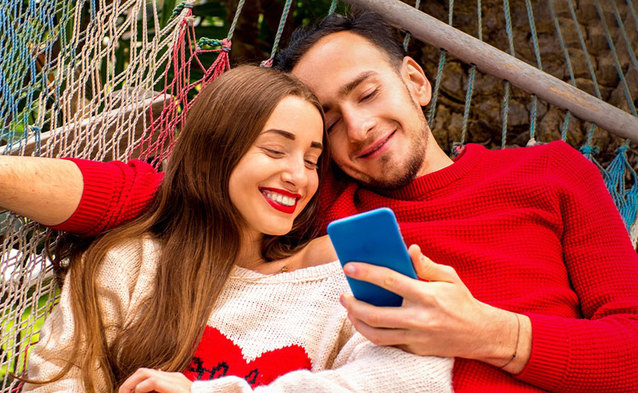 Asystent głosowy w aplikacji mobilnej PKO Banku Polskiego przeanalizuje teraz wydatki i oszczędności