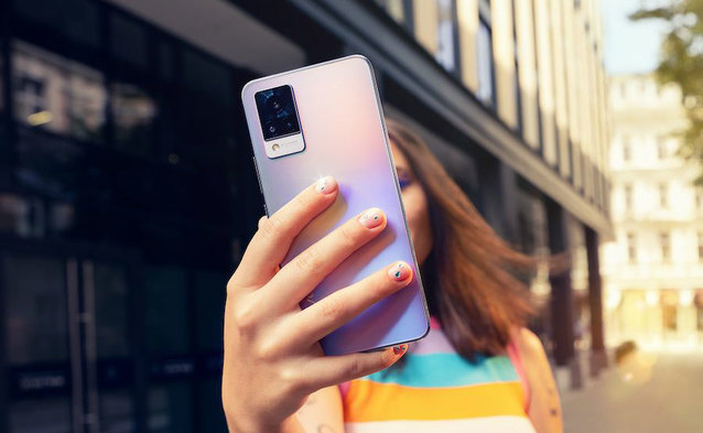 Smartfony vivo z dodatkowym RAM od września