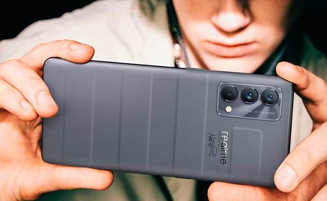 Kup smartfon realme w T-Mobile i zgarnij słuchawki bezprzewodowe