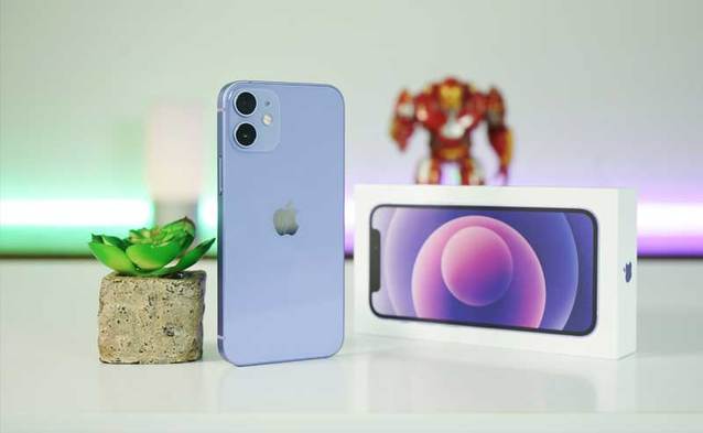 iPhone 12 mini za 2949 zł