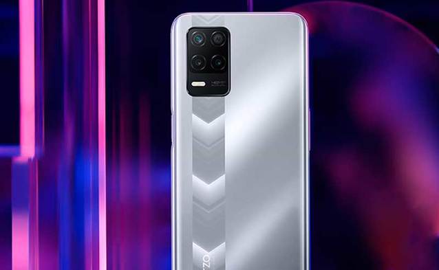 realme narzo 30 5G z wagą smart scale za 749 zł