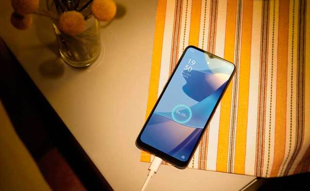 Oppo A54s w Play (ceny)