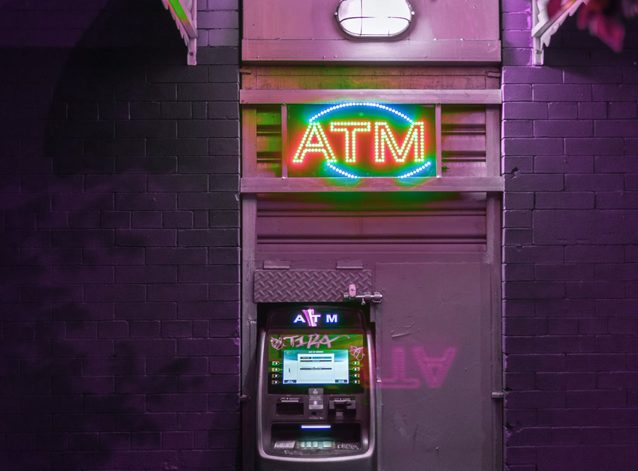 Ogromna pożyczka dla PLAY na unowocześnienie sieci komórkowej