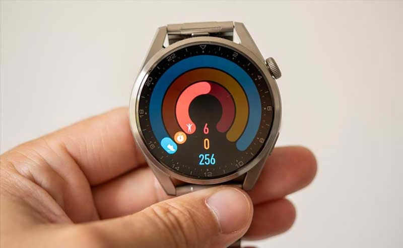 Empik GO, iTaxi i Airly wśród nowych aplikacji dostępnych na smartwatchach Huawei Watch 3
